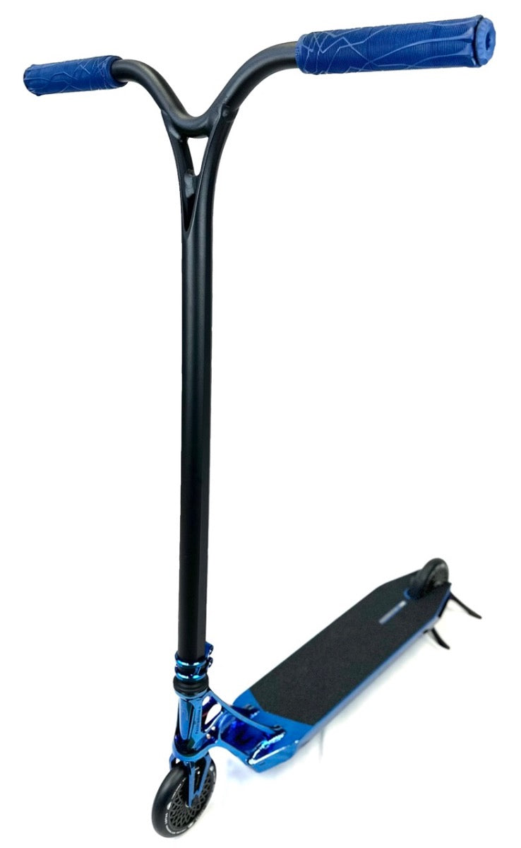 Custom koloběžka Ethic Lotus Feather
